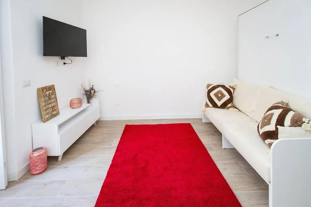 Palm Apartment Milan Italy