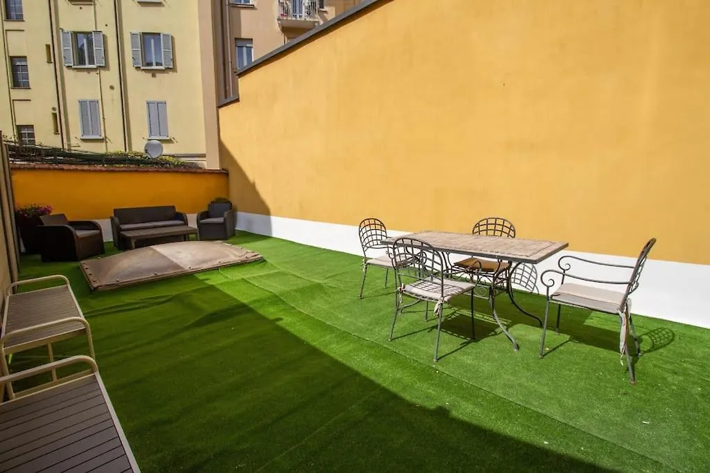 Palm Apartment Milano