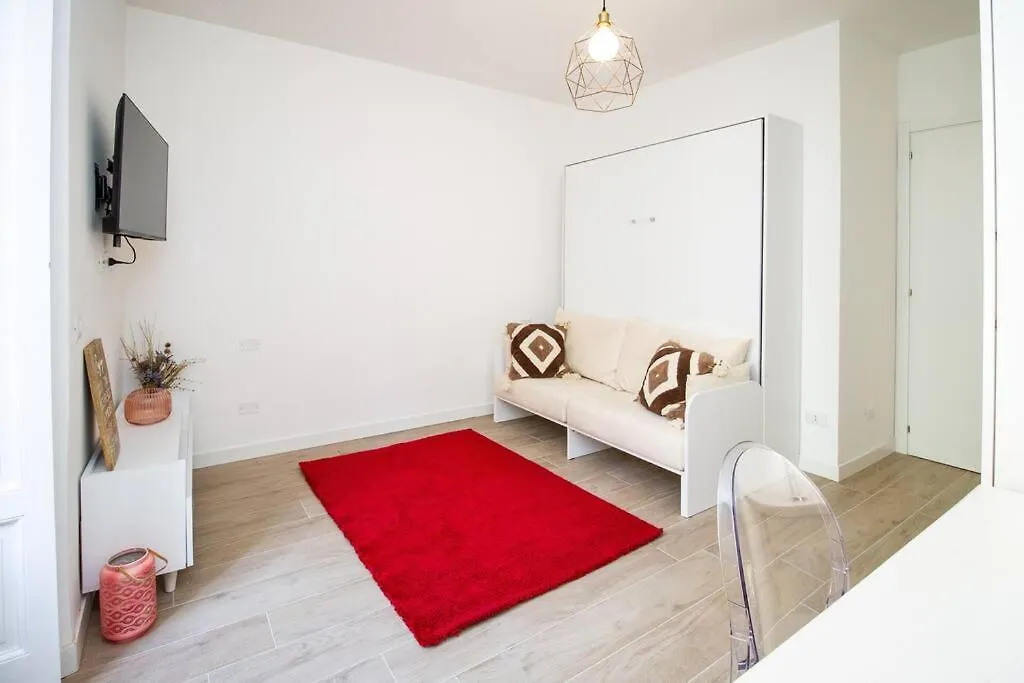 Palm Apartment Milano