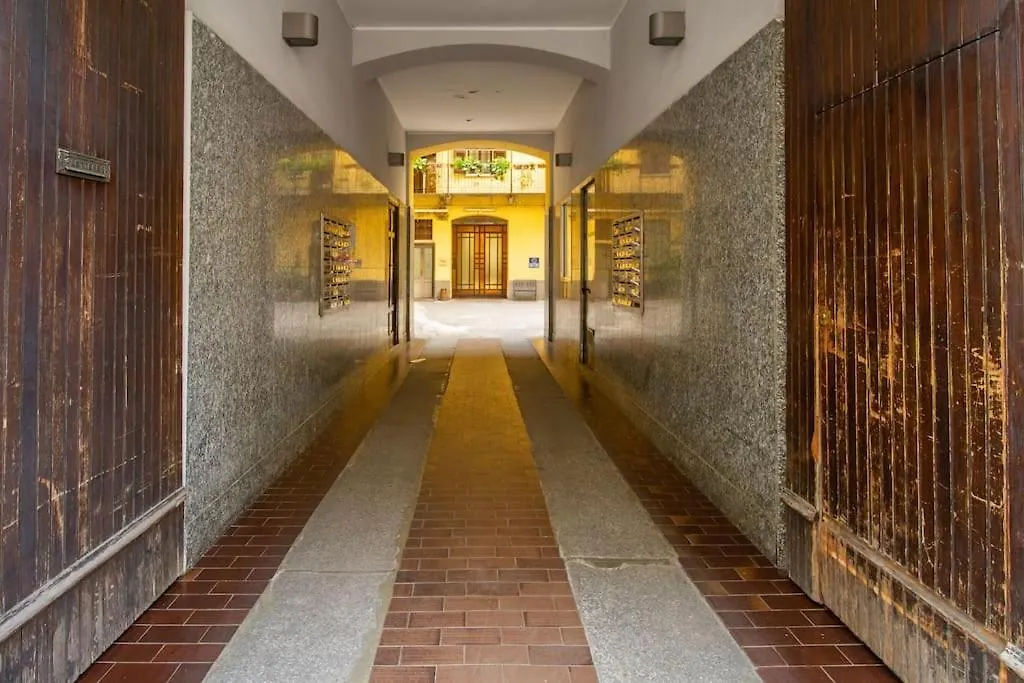 Palm Apartment Milano